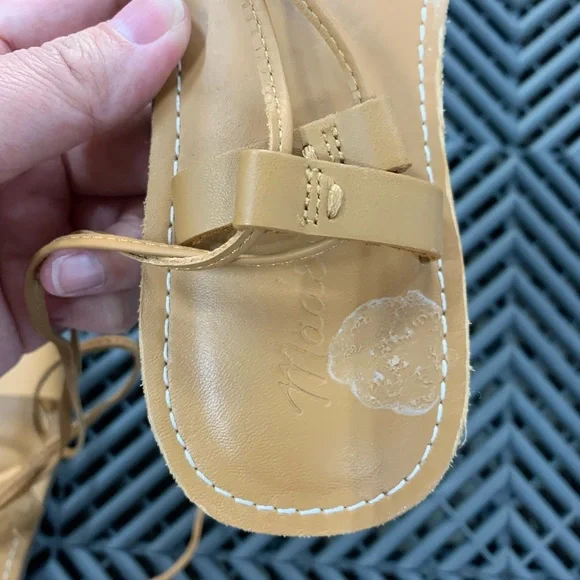 Madewell Boardwalk Lace-up Sandals | Size 7.5 - Picture 3 of 5
